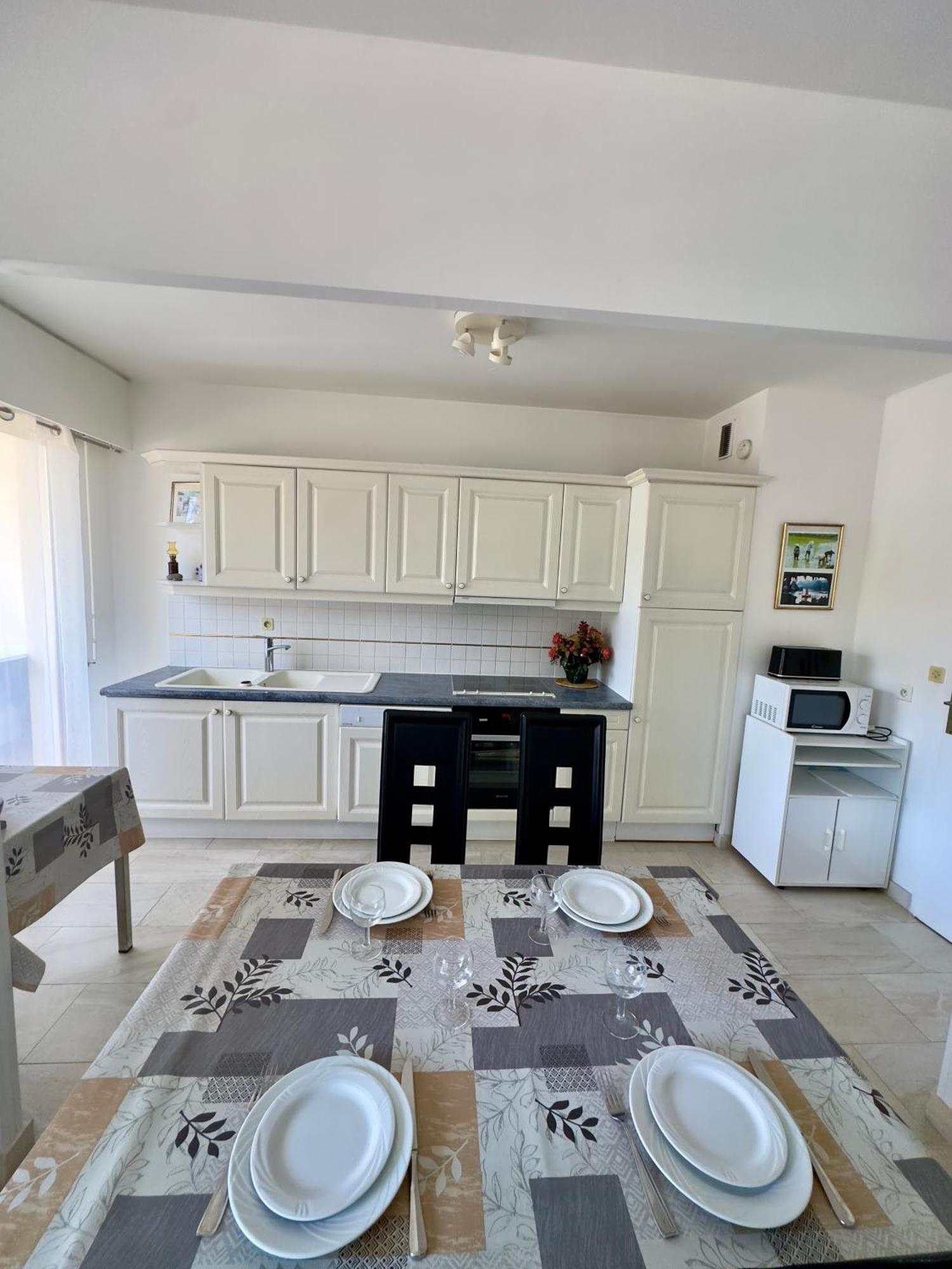 Appartement 2 Pieces Cavalaire Sur Mer 60M2 Exteriér fotografie